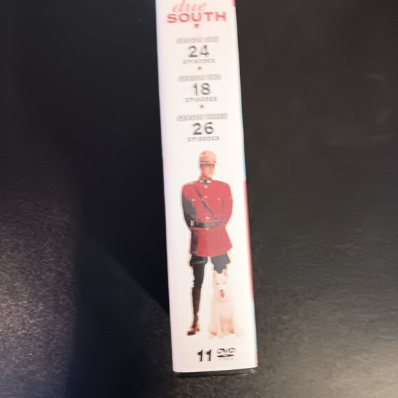 DUE SOUTH THE ULTIMATE COLLECTION THREE SEASONS DVD - Picture 3 of 5